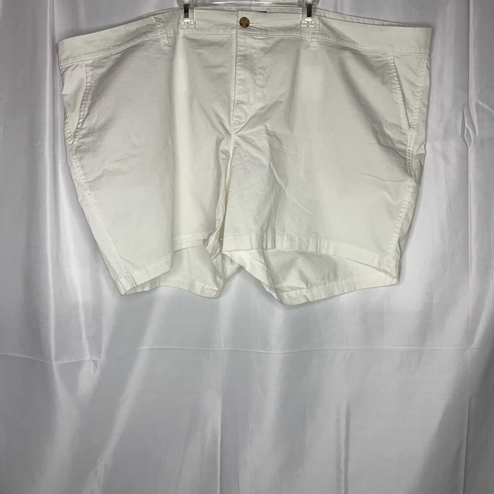 Old navy size 26 white shorts 5” inseam cotton GIC